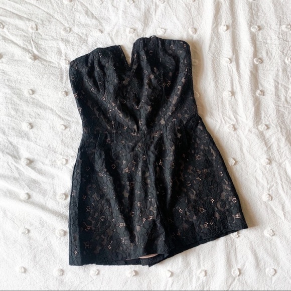 new✨ j.o.a anthro black lace and nude strapless romper - Picture 6 of 14